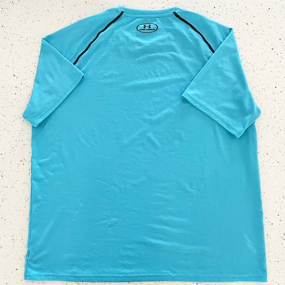Under Armour T-Shirt Men’s Loose Large Heat Gear Blue Tee - Picture 4 of 5